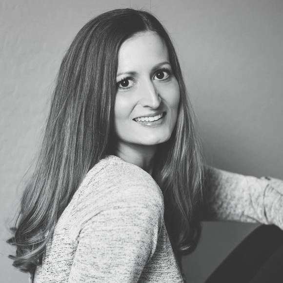 Meet your Posher, Joeli - Picture 1 of 1